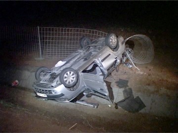Un şofer fără permis s-a răsturnat cu maşina: a decedat pe loc!